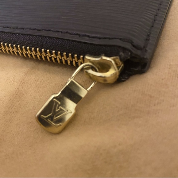 Louis Vuitton Noir Epi Poche Documents Briefcase. Never used! - Picture 5 of 10